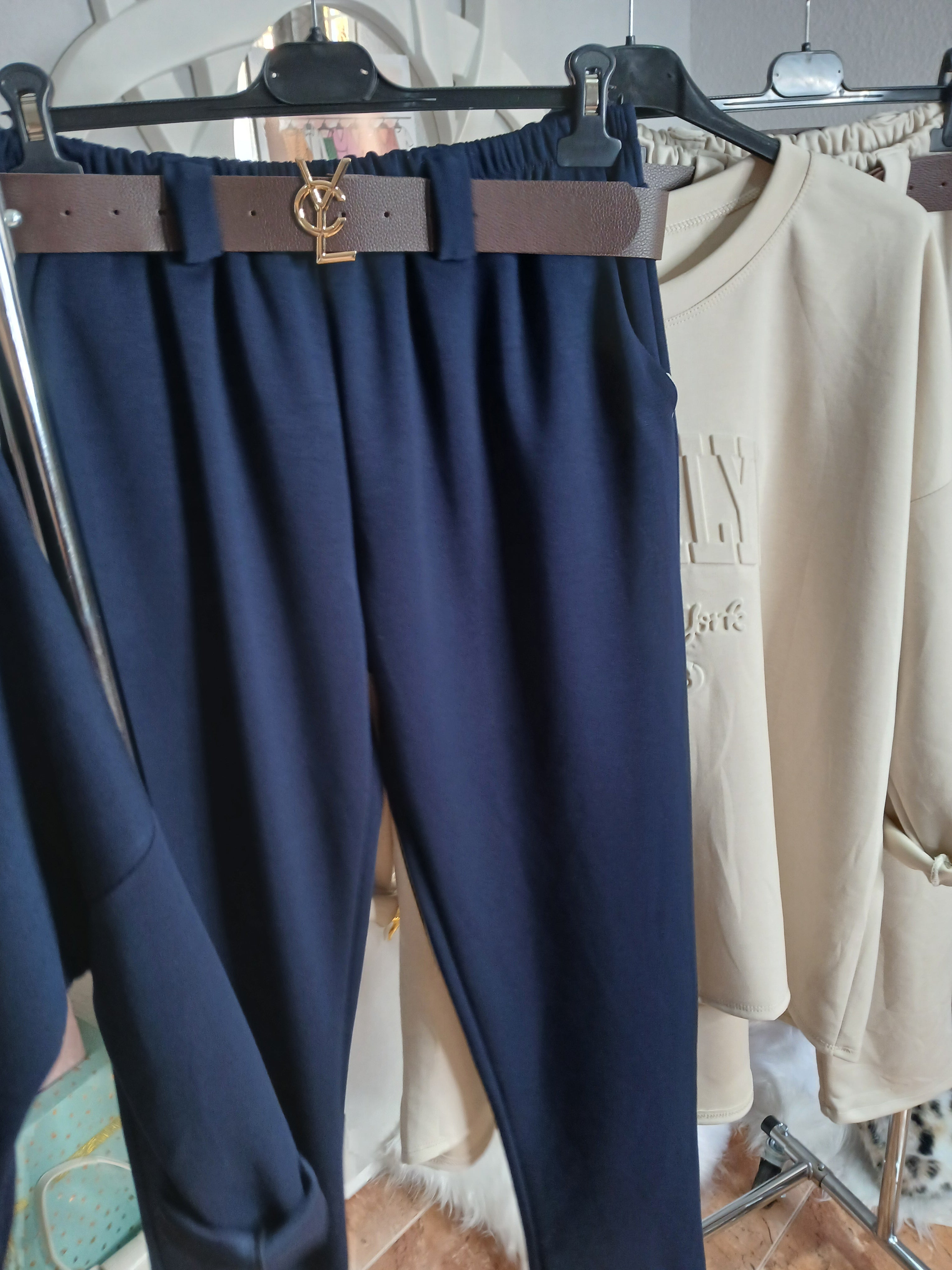 CONJUNTO BROOKLYN