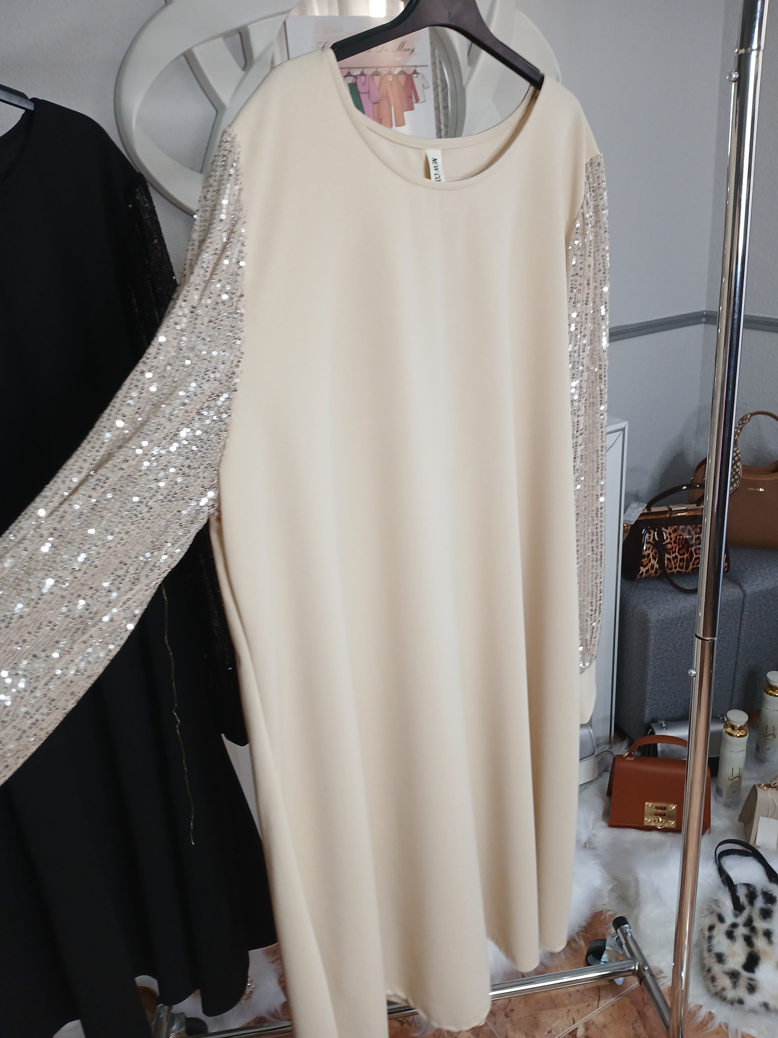 VESTIDO LENTEJUELAS