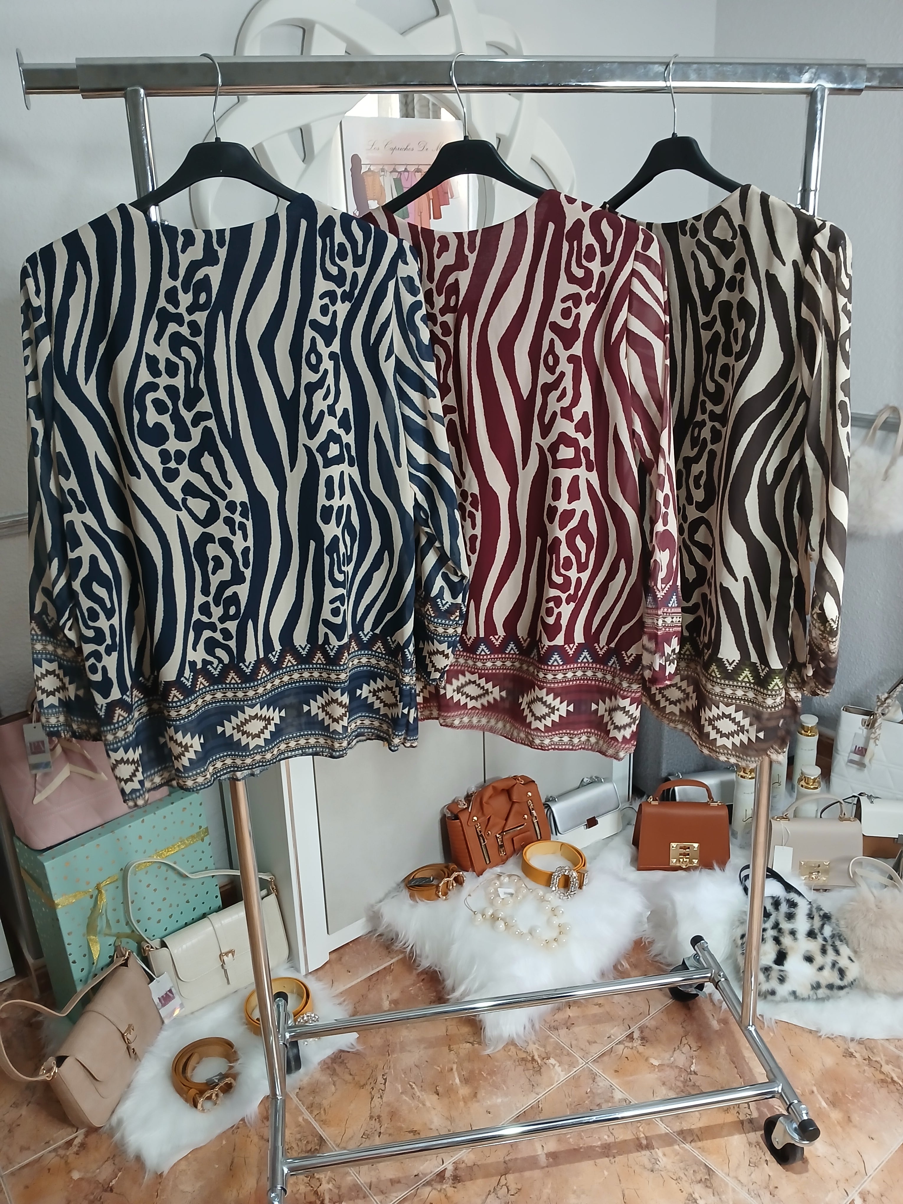 CAMISA ANIMAL PRINT ESTAMPADA