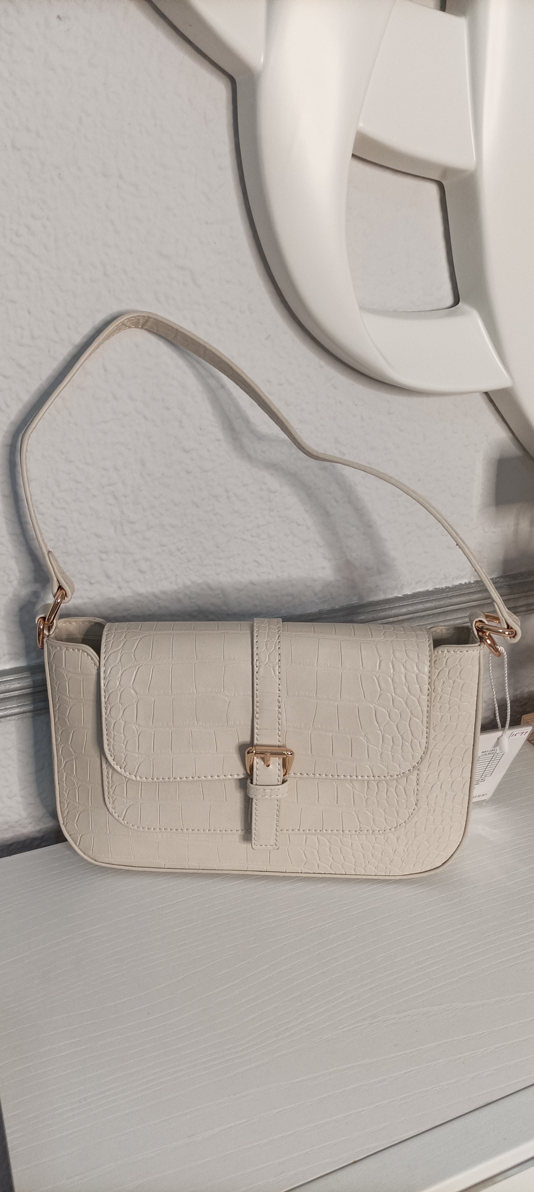 BOLSO ESTILO COCODRILO
