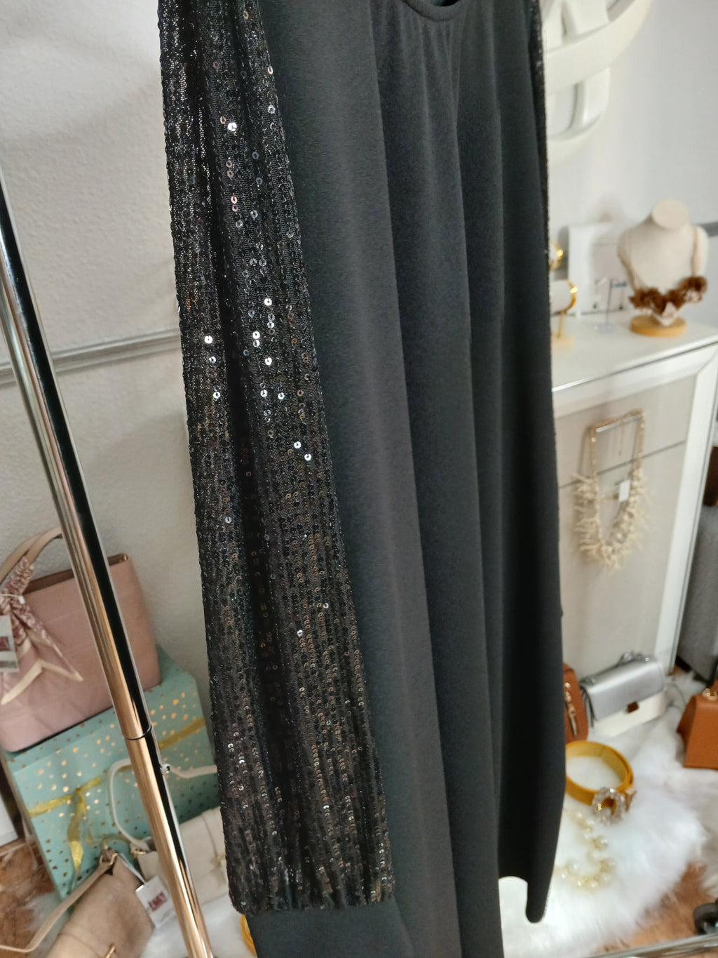VESTIDO LENTEJUELAS