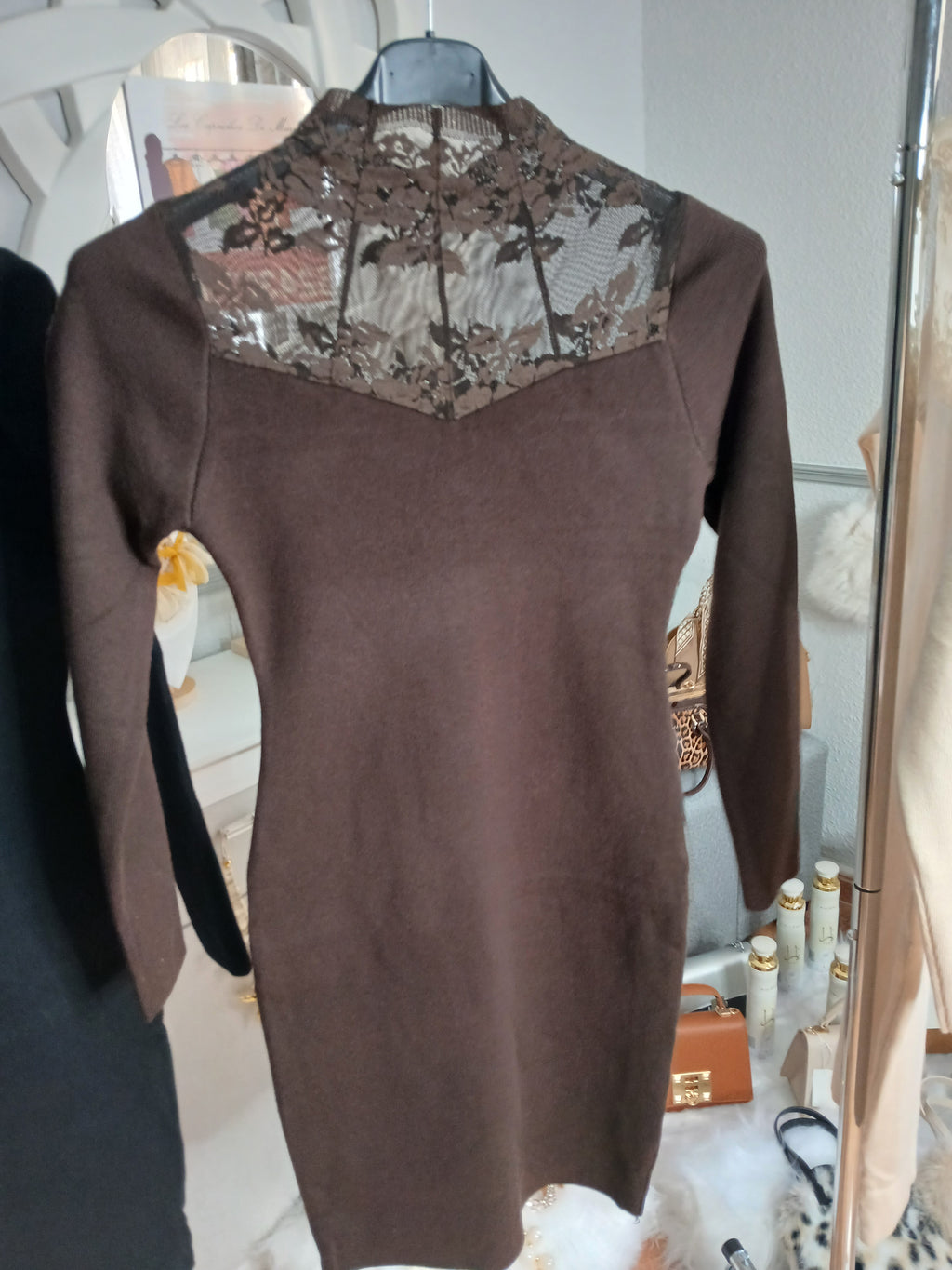 VESTIDO ENCAJE