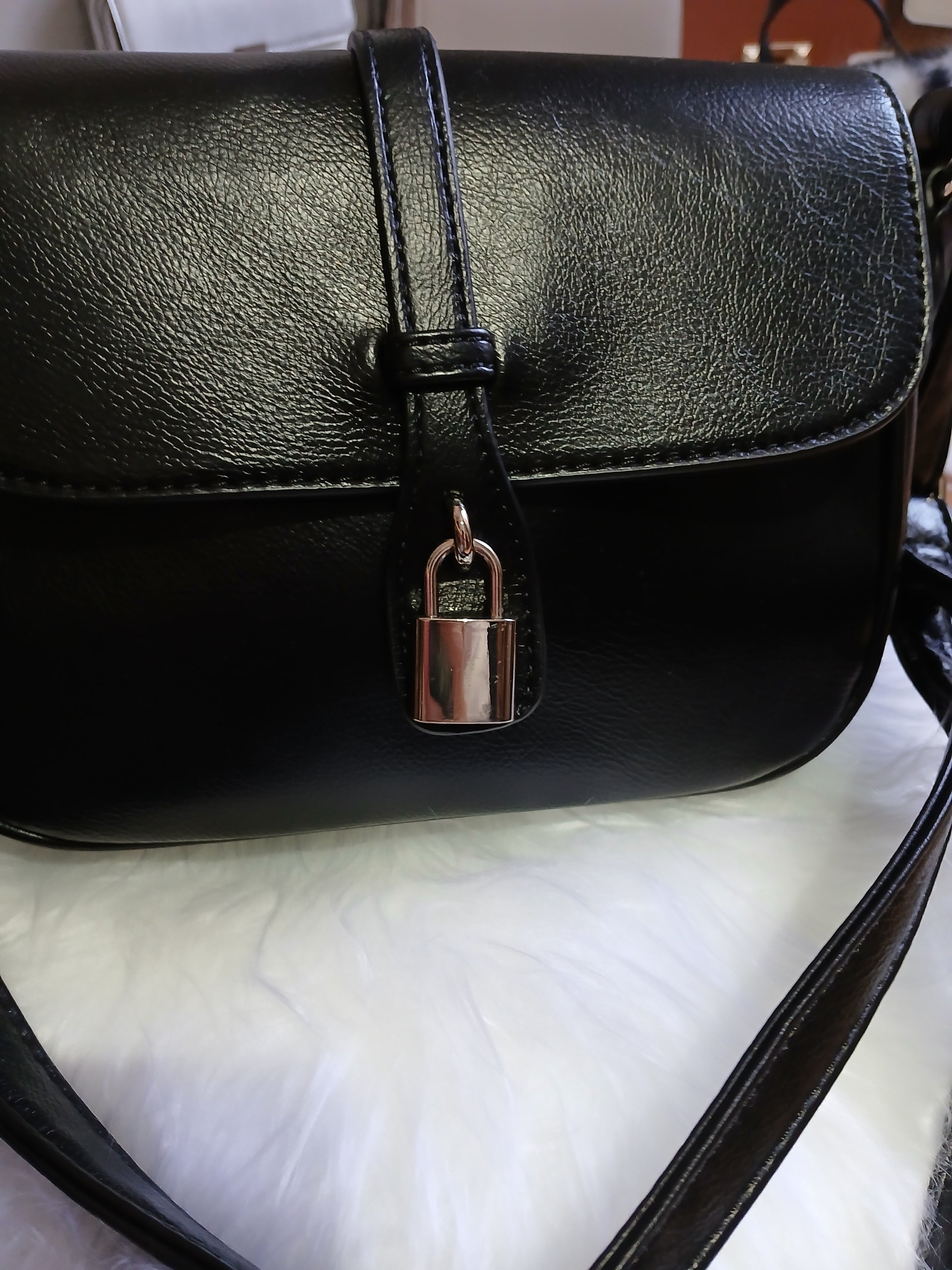 BOLSO CANDADO