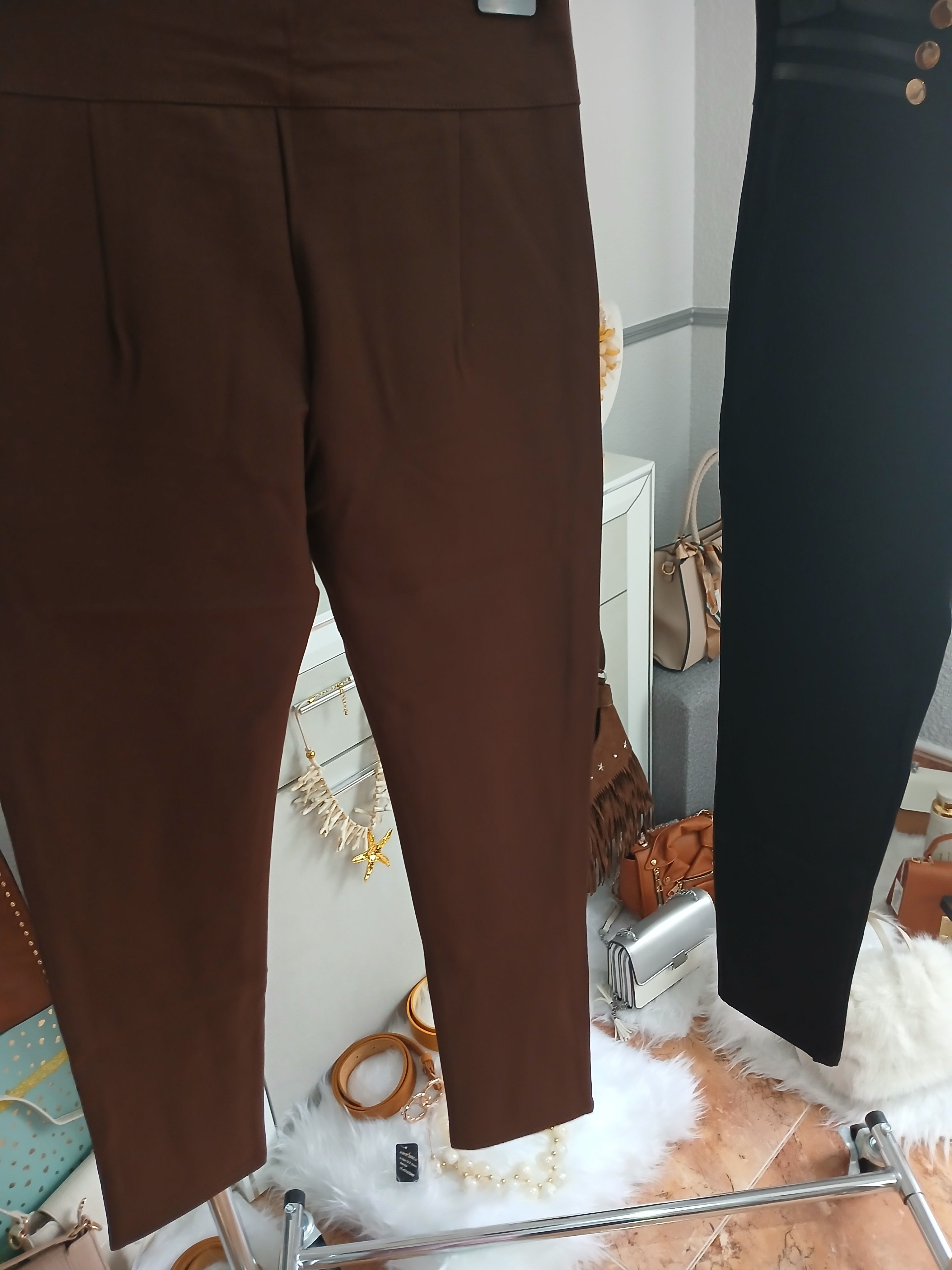 PANTALON DOMADOR BOTONES
